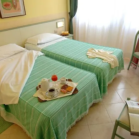 Szálloda Mistral 3*