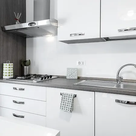 Stayeasy Filzi11 - 3 Bedrooms, 2 Baths - Station *