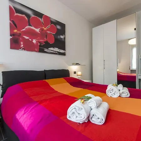 Apartment Certosa - Baldo Degli Ubaldi Milan