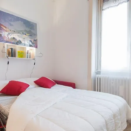 Mauro's Studio Apartment