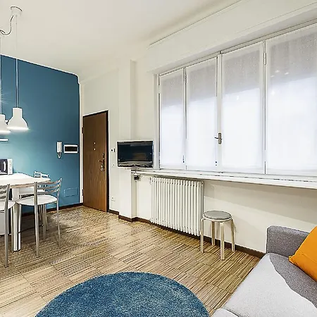Apartment Broglio 2 Design Loft