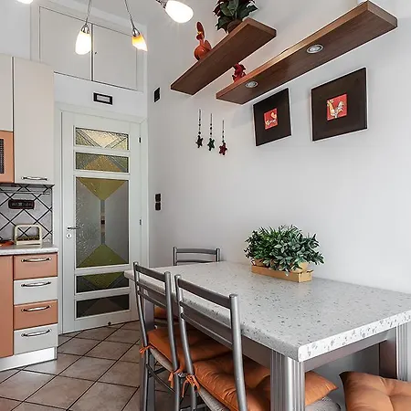 Galeazzo Apartment Milan