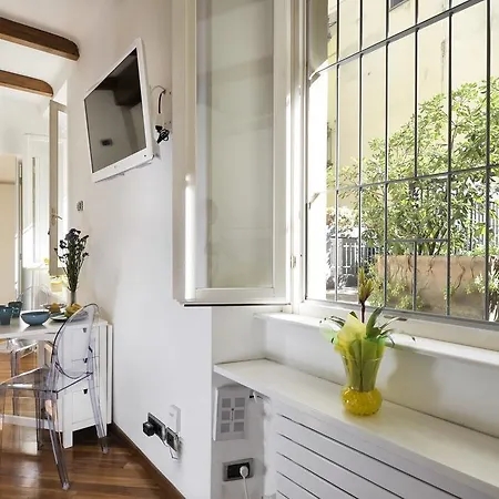 Apartment Manzoni Studio
