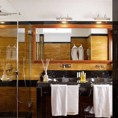 Manzoni Hotel 4*