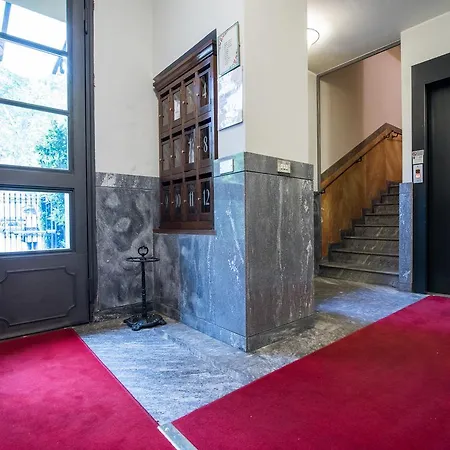 Apartamento Sant Ambrogio House