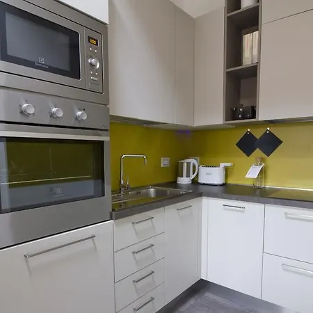 Italianway Segantini Apartamento *