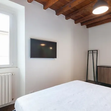 - Downtown * 밀라노