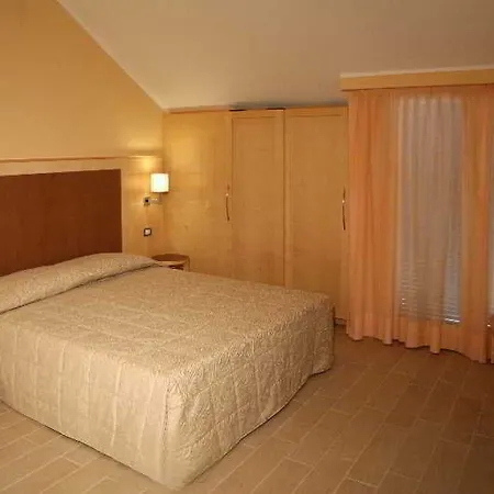 Mokinba Cristallo Milano