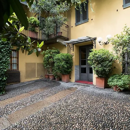 Sant Ambrogio House Apartment *