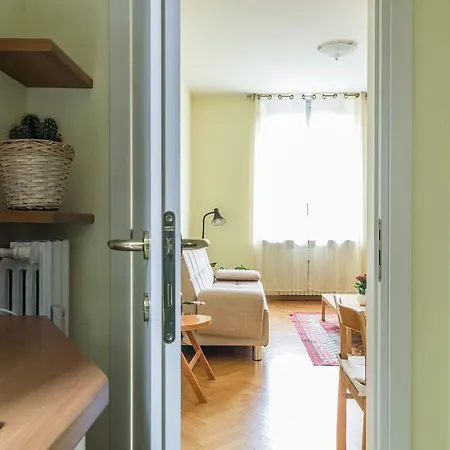 Caracciolo Apartment *
