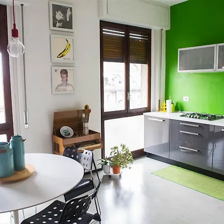 Lorenteggio Business Appartement Milan