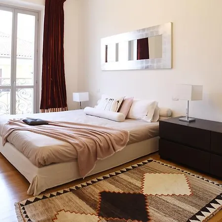 Hintown House Of Mirrors Apartman *