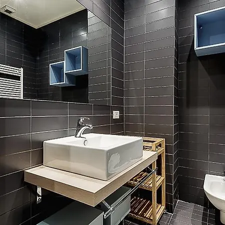 Broglio 2 Design Loft * Milan