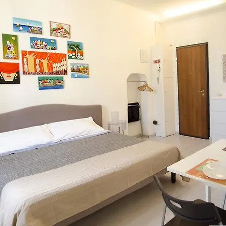 Studio Coloured Stones Apartment Milan
