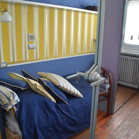 House 2*