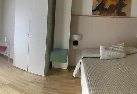 Отель Mihotel 4*