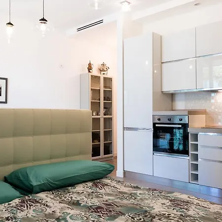 Boutique Garibaldi Milan