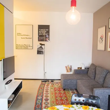 Lorenteggio Business Appartement