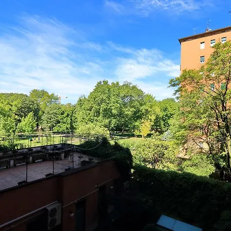 Apartmán Joivy Fabulous 1-bedroom Flat With Terrace Next To Park *