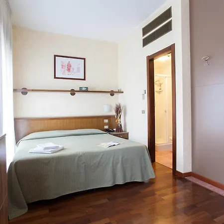 Desenzano Milan