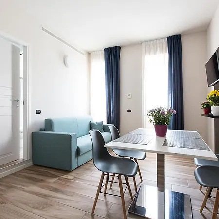 Isola Hotel apartamentowy 4*