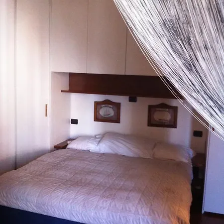 Bed & Breakfast E.r. *