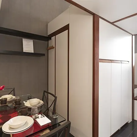 Easy Apartment *