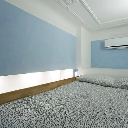 Easy Apartment