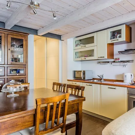 Casa Rebecca In Niguarda Апартаменты *