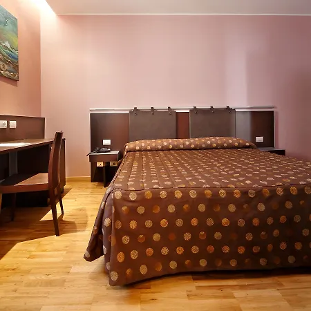 Terminal 3* Милан