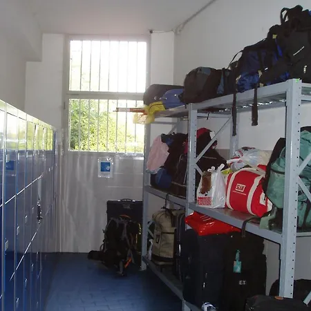 Hostel Aig Piero Rotta Milánó