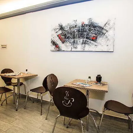 Av Hotel Milão
