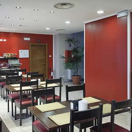 Oasi Village 호텔 3*