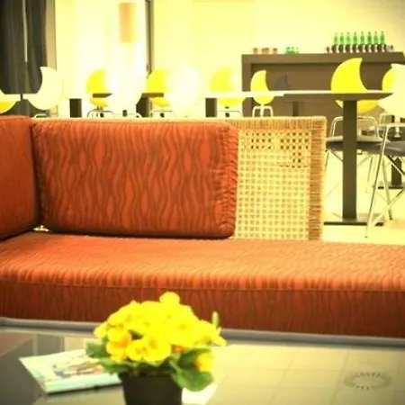 New Generation Chic Sempione * Milano