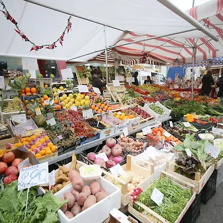 Hotel Gogol'ostello & Caffe Letterario *