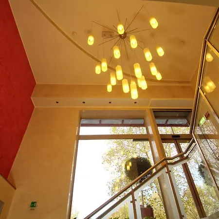 Susa Hotell 3*