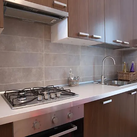 Nice Melzo Apartman *