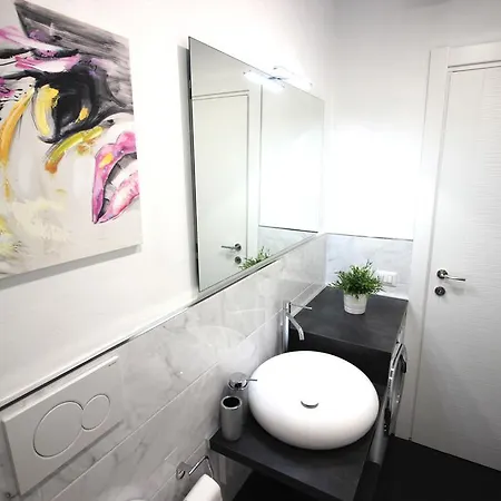 New Loreto Design Tempapartment 公寓