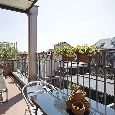 Apartment Easy Milan