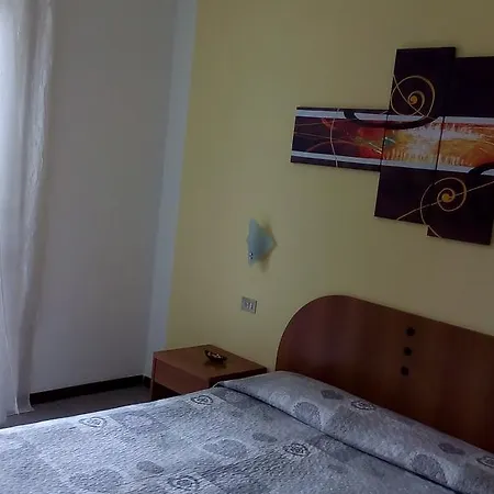 Tirreno Hotell Milano