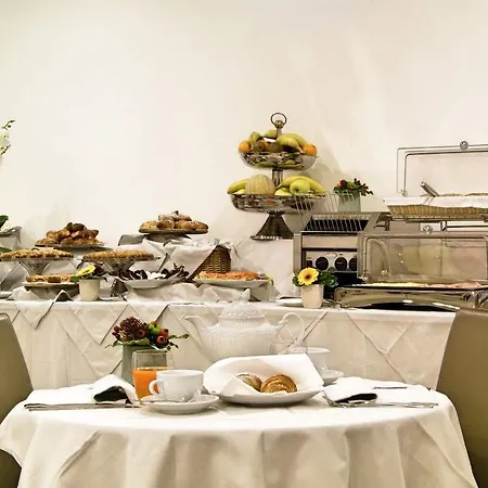 Hotel Ih Puccini