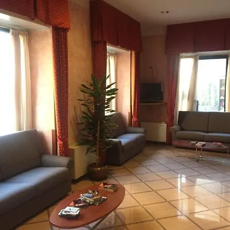 Hotell Brianza 3*
