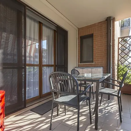 Cosy With Terrace