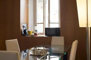 Via Ciro Menotti Halldis Apartment * Милан