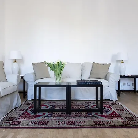 Carducci Apartment Milan