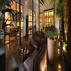Ξενοδοχείο Townhouse 12 4*