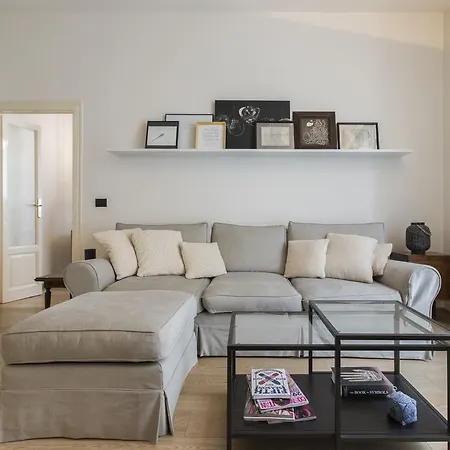 Apartment Porta Romana Modern Flat *