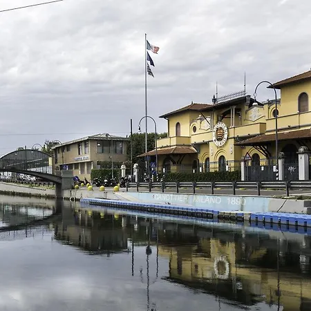 Navigli - Rentclass Corsaro Apartment Mailand