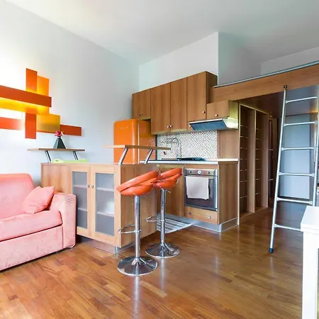 Comodo Monolocale A Milano! Milan