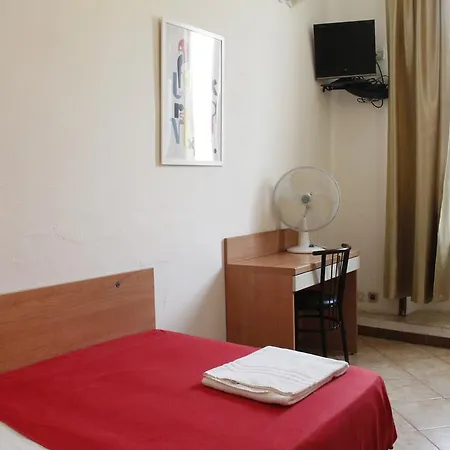 Alba Hotel *